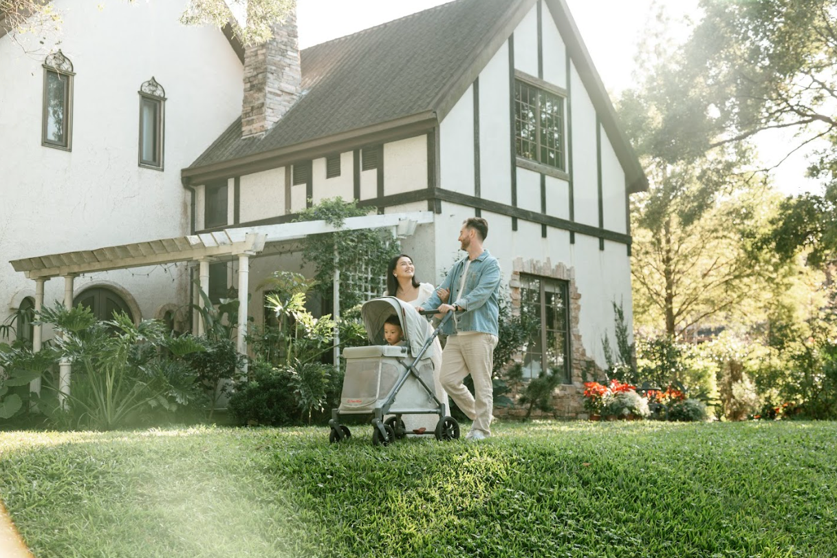 Exploring the Advantages of a Baby Wagon Stroller for Everyday Outings