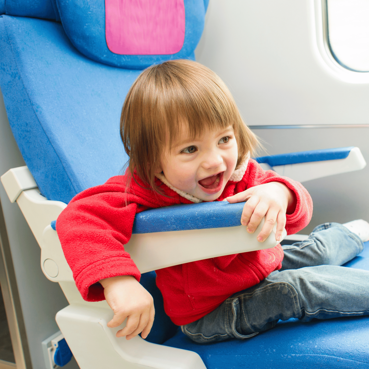 Flying with Children: How to Navigate Air Pockets and Ensure Safety ...