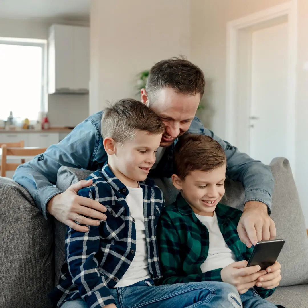 Exploring-the-Impact-Is-TikTok-Bad-for-Kids-and-the-Potential-US-Ban Familidoo